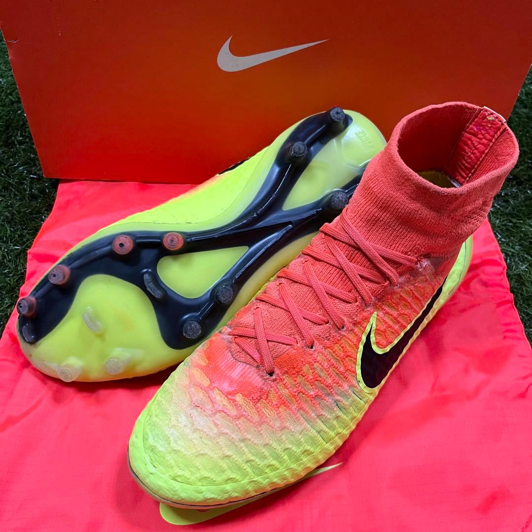 シューズ NIKE Magista Obra FG 25.5cm
