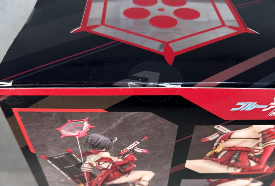 【未開封品】 ブルーアーカイブ 春日ツバキ AniGift フィギュア