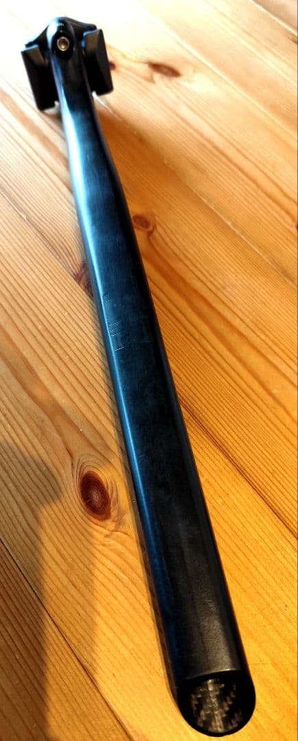 ジャイアント　Contact SLR D-Fuse シートポスト