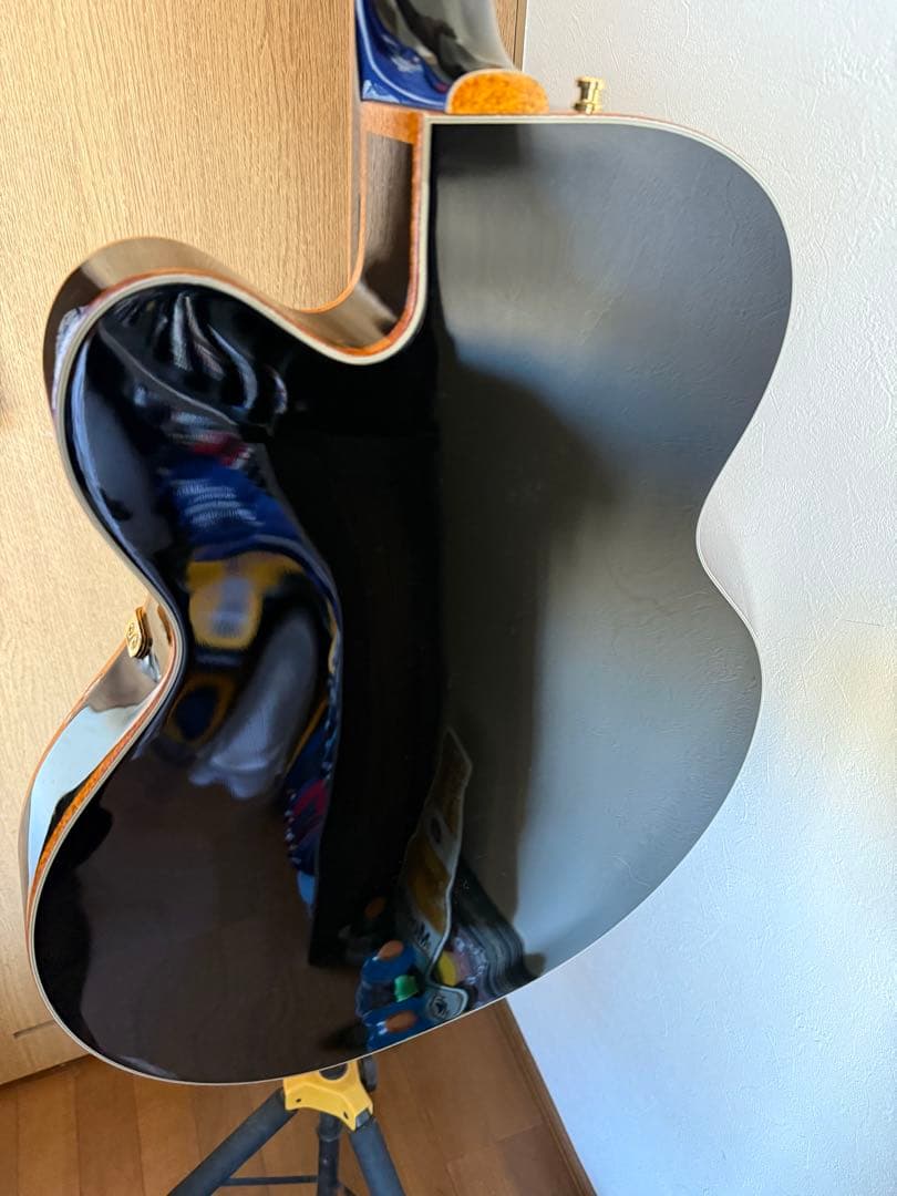 グレッチ　ブラックファルコン　6136T プレイヤーズエディション