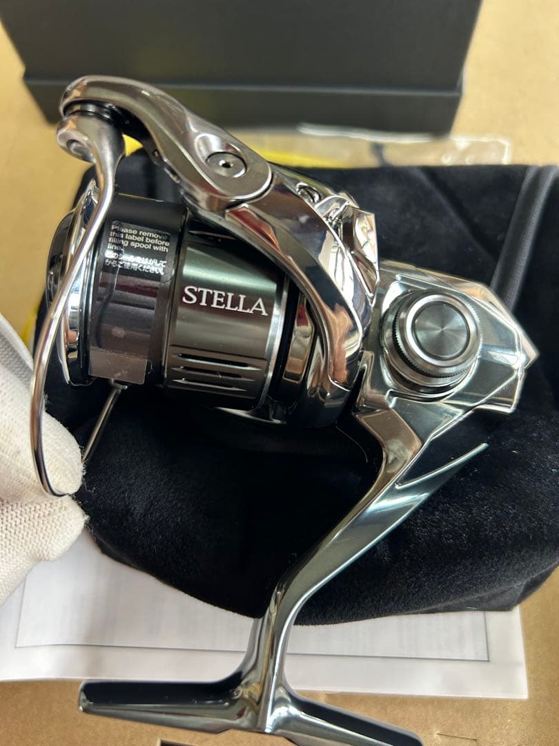 【新品未使用】SHIMANO 22STELLA C2000S