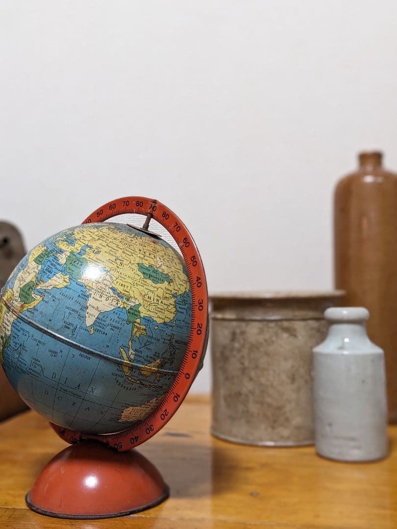 値引OK アメリカアンティーク 地球儀　毎日が世界旅行　デスクぴったりサイズ