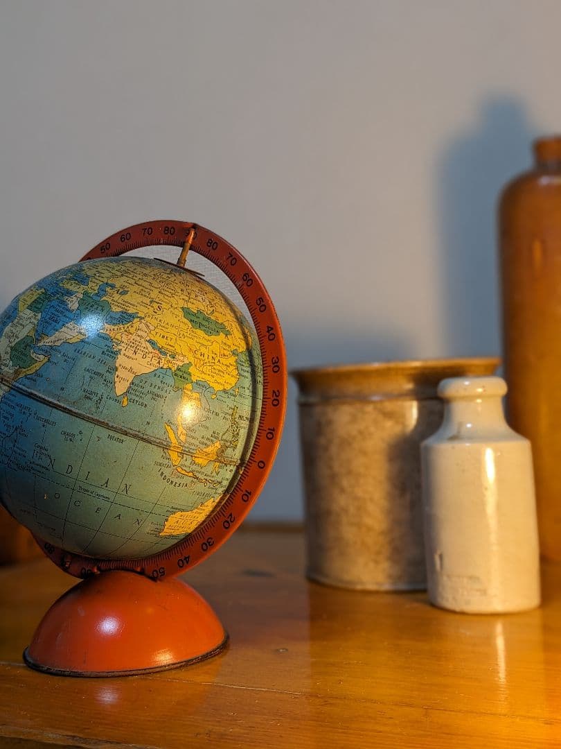 値引OK アメリカアンティーク 地球儀　毎日が世界旅行　デスクぴったりサイズ