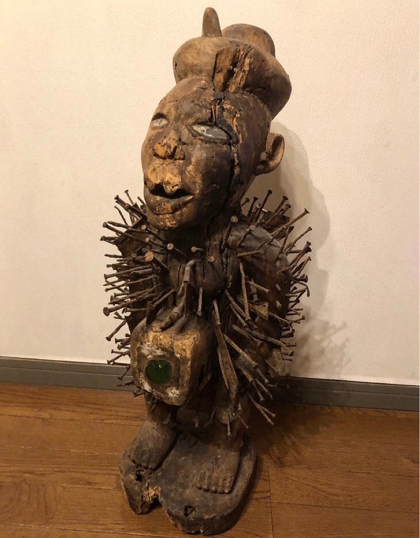 ンキシ　ンコンディ　アフリカ美術　アフリカ仮面　アフリカンアート　呪物　釘人形