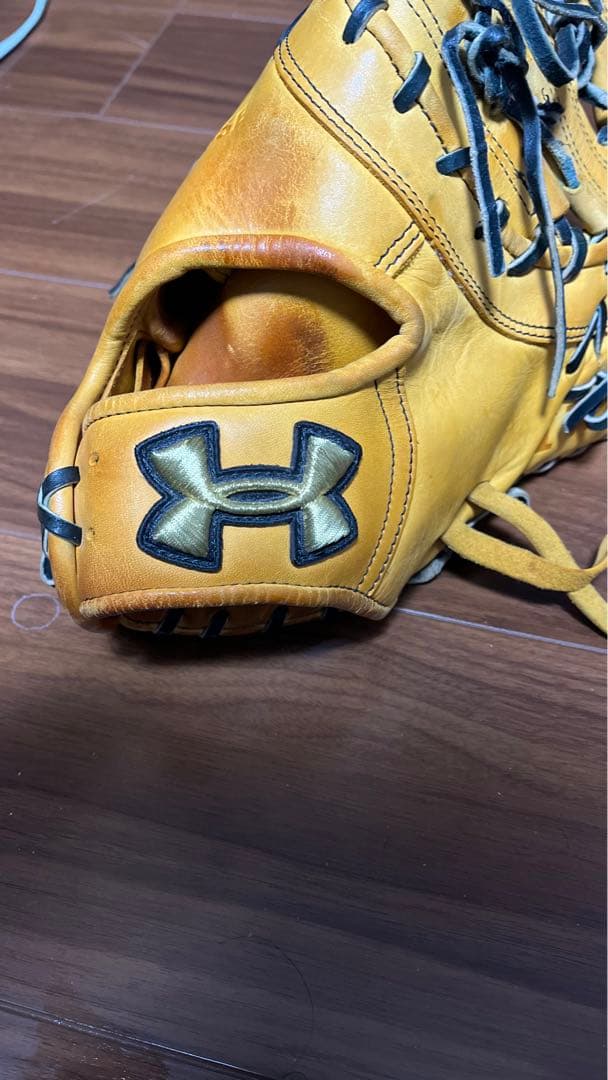 アンダーアーマー 軟式 ファーストミット