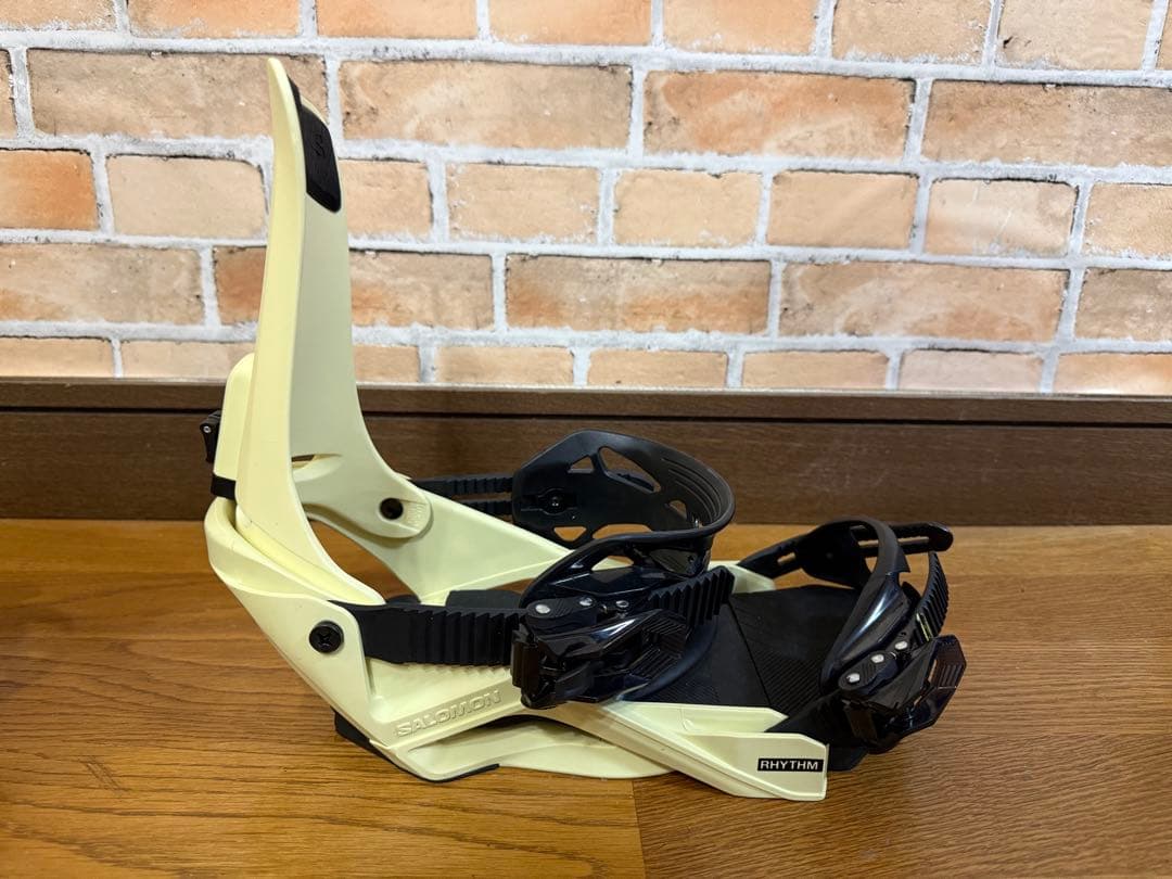 SALOMON RYTHEMビンディング M