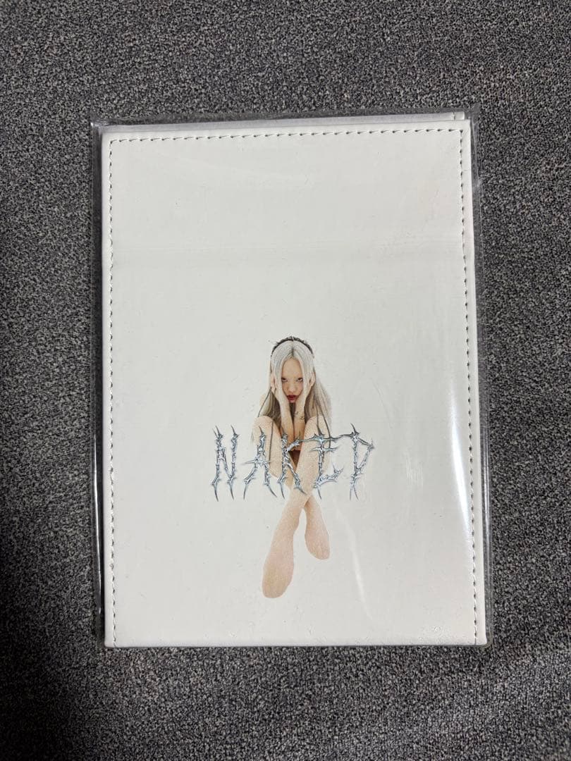 ちゃんみな公式グッズ　 NAKED ミラー