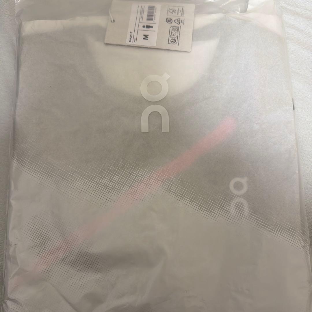 On テニスウェア　米国Mサイズ　ブラック