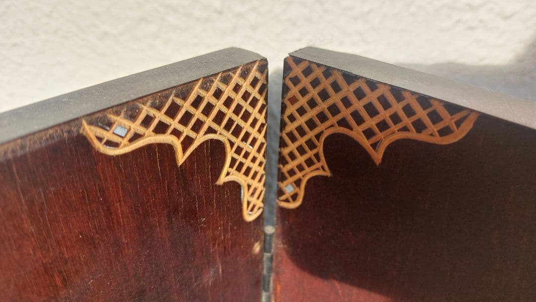 ★骨董品　アンティーク木製衣桁 花模様装飾　古民具 あやめ 折りたたみ式屏風3