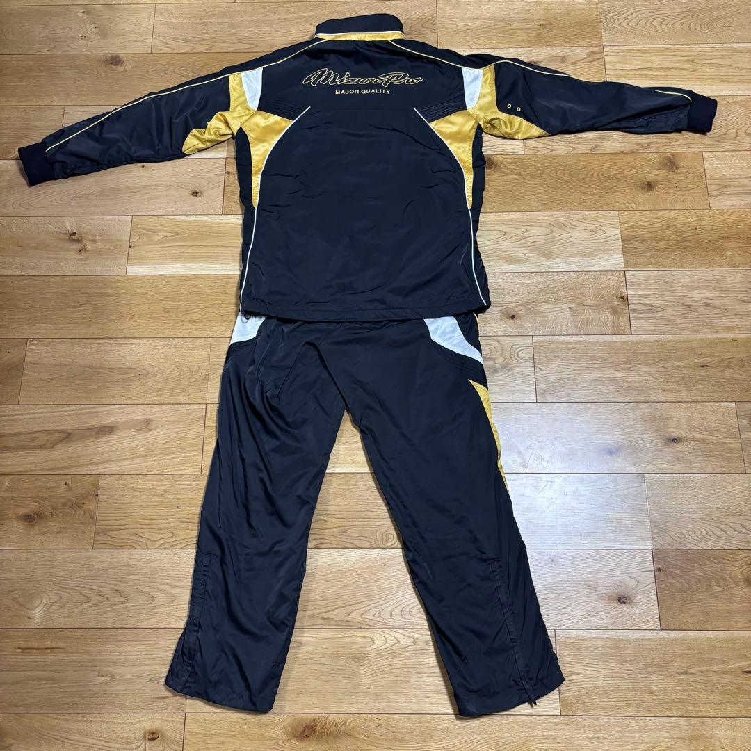 ミズノプロ mizuno proウインドブレーカー　O （XL）サイズ 黒×金