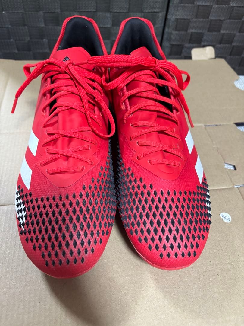 adidas レッド サッカーシューズ スパイク