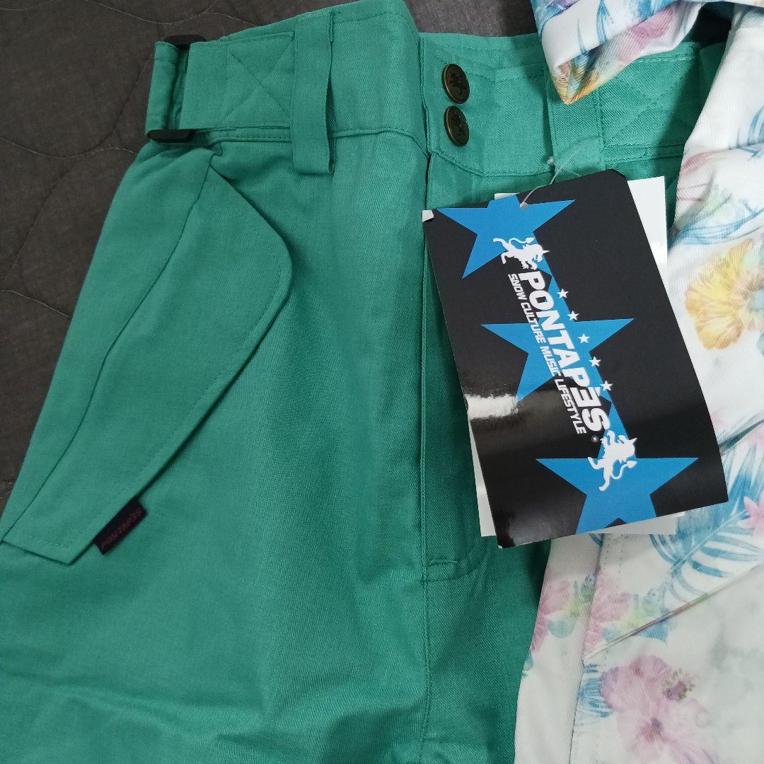 スキーウエア　上下　130　新品　未使用品