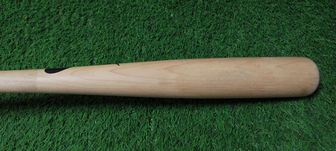 アシックス　田中広輔　木製バット　②　フレアグリップ