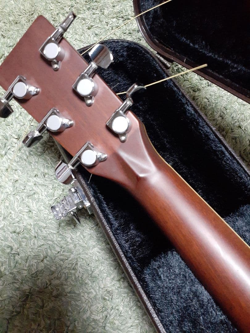 ヤイリギターケース付き　ジャンク修理済み　さユり楽譜