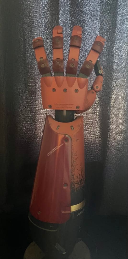 メタルギアソリッドⅤ ファントム ペイン 1/1 バイオニックアーム