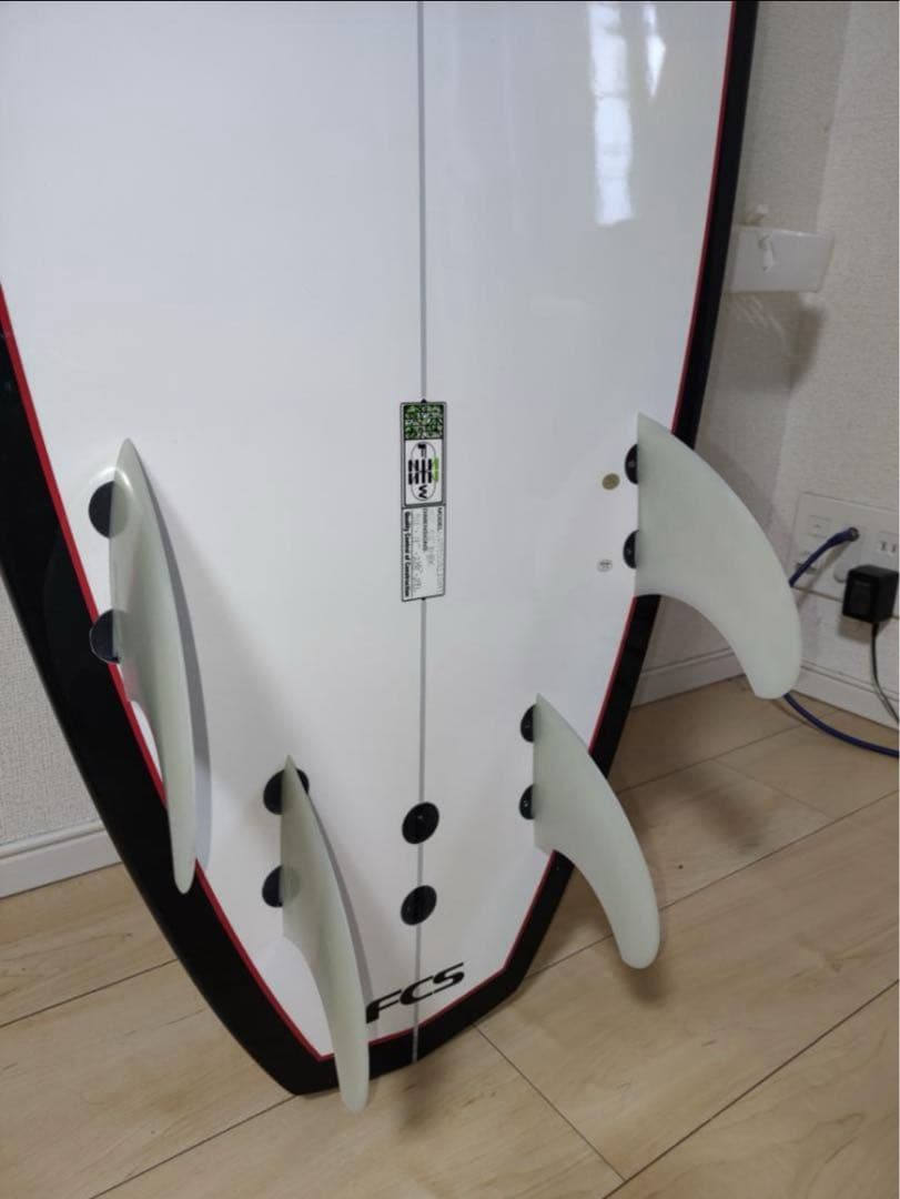 Three Weather Vertical ショートボード 小波 フィン付き