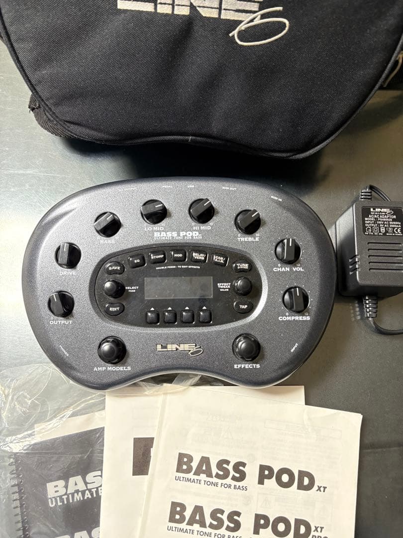 ベース LINE 6 BASS POD XT