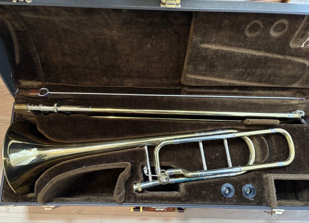 Bach 42 テナーバストロンボーン F管付 オープンラップ 要調整