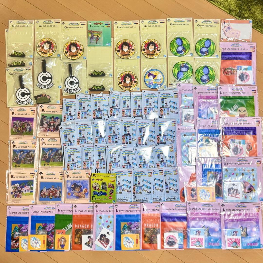 アニメグッズ 約200点 まとめ売り 缶バッジ アクスタ ステッカー 一番くじ