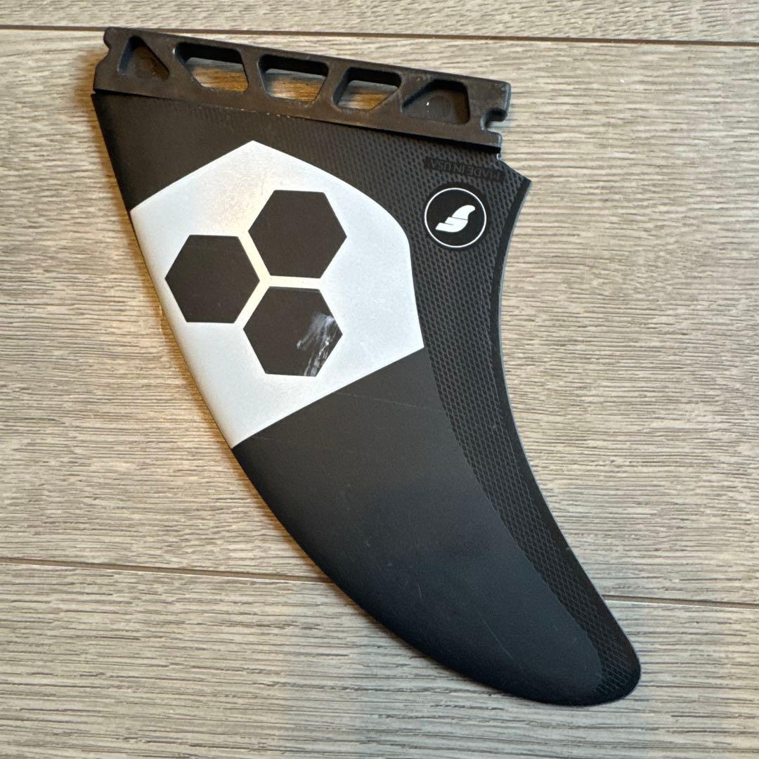 フューチャーフィン　アルファ　FAMT ブラック/ホワイト