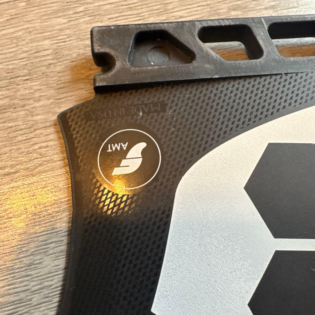 フューチャーフィン　アルファ　FAMT ブラック/ホワイト