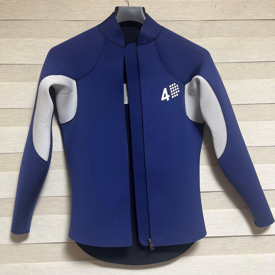 MＬサイズ 青 タッパーウェットスーツ