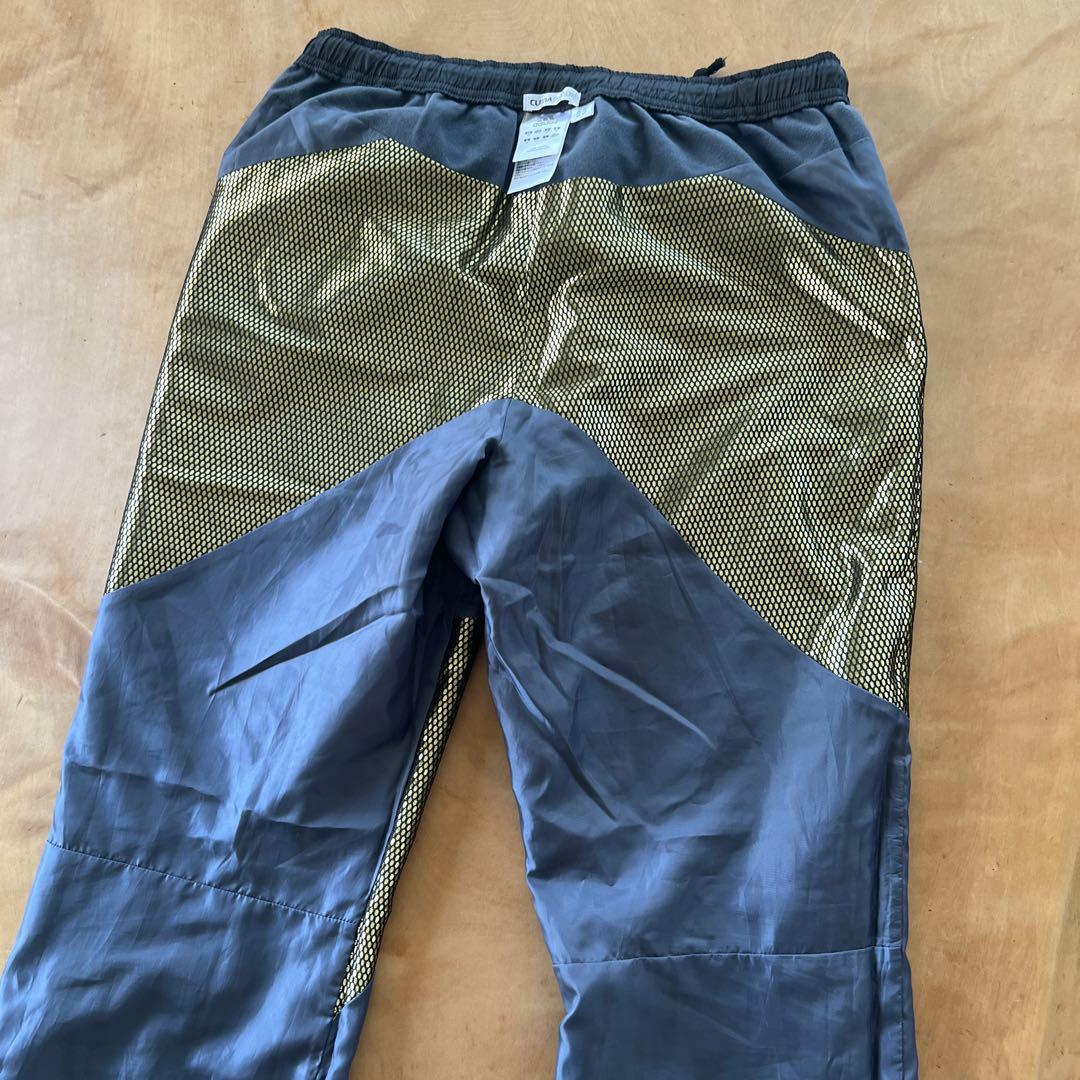 adidas ウィンドウブレーカー上下