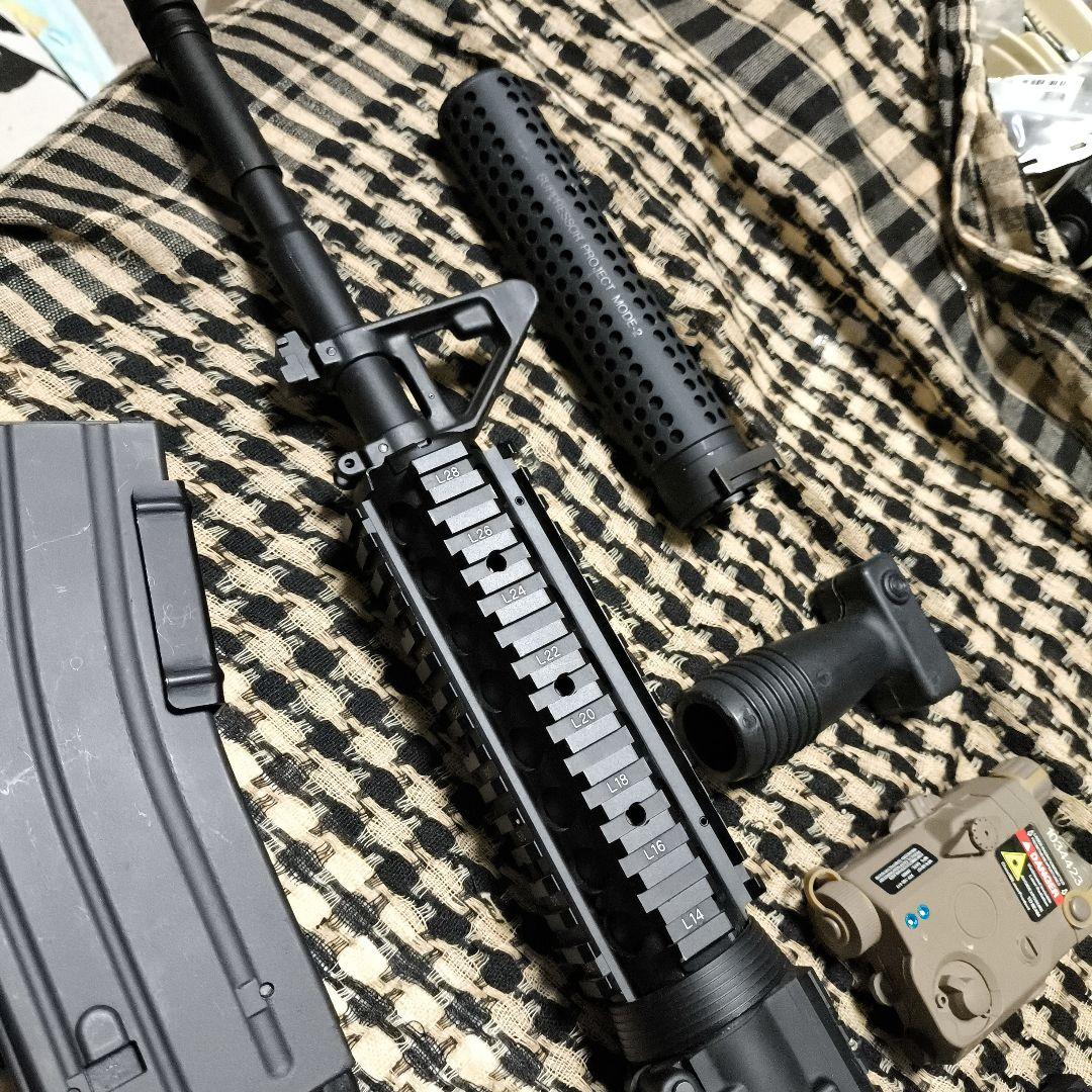1 東京マルイ製　MWS マガジン3本　サイレンサー　ACOG　ガスブロ
