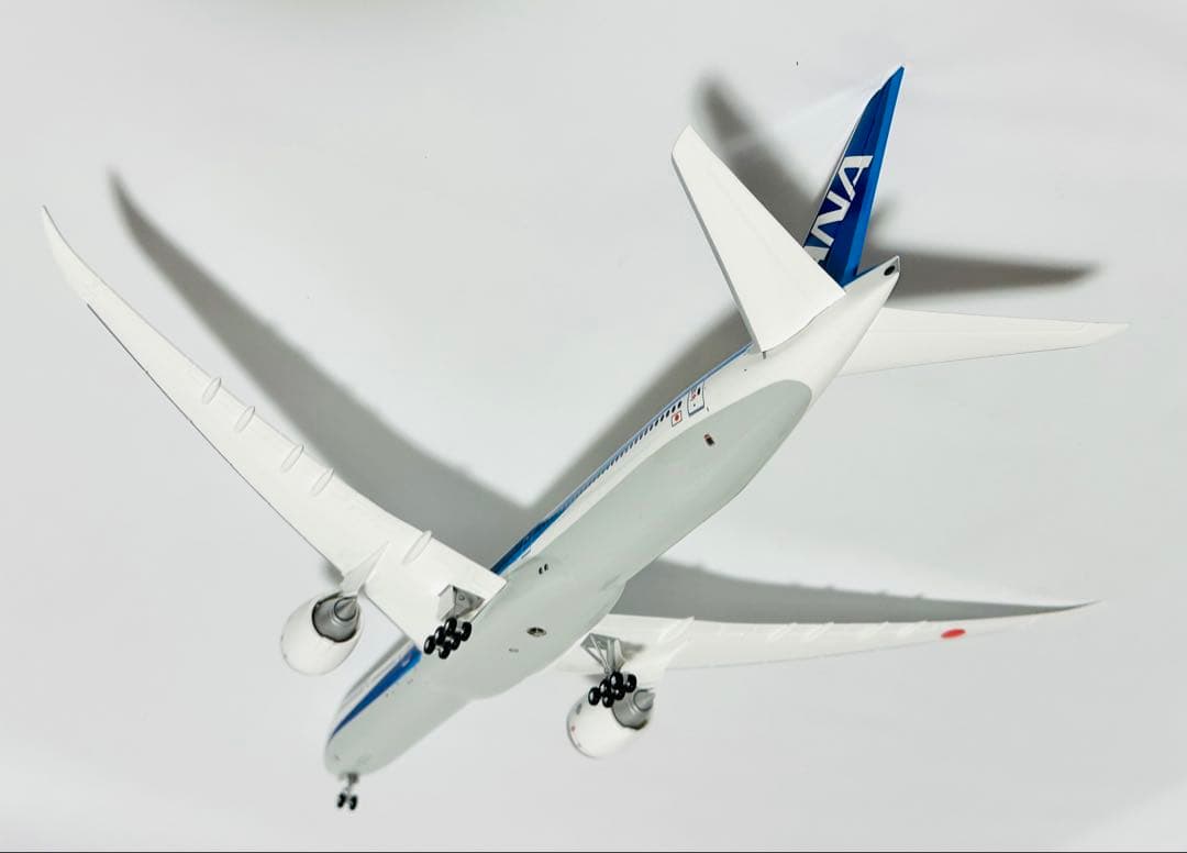 全日空商事 1/200 ANA B777-9 NH20099