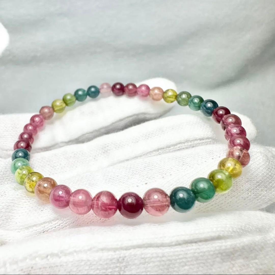 素晴らしい発色！！　マルチカラートルマリン　ブレスレット