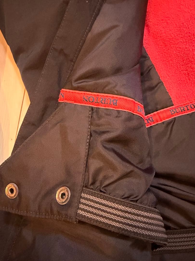 ⭐︎新品⭐︎未使用品⭐︎バートンM(140cm) スノボ　スキーウエア