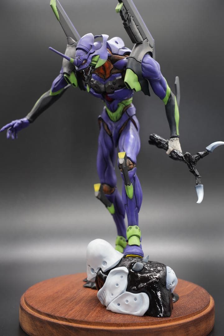 【プラモデル完成品】アートプラ　エヴァンゲリオン初号機　暴走