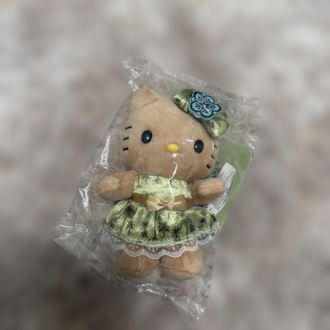 ロイヤルハワイアン カハラホテルコラボ 日焼けキティ