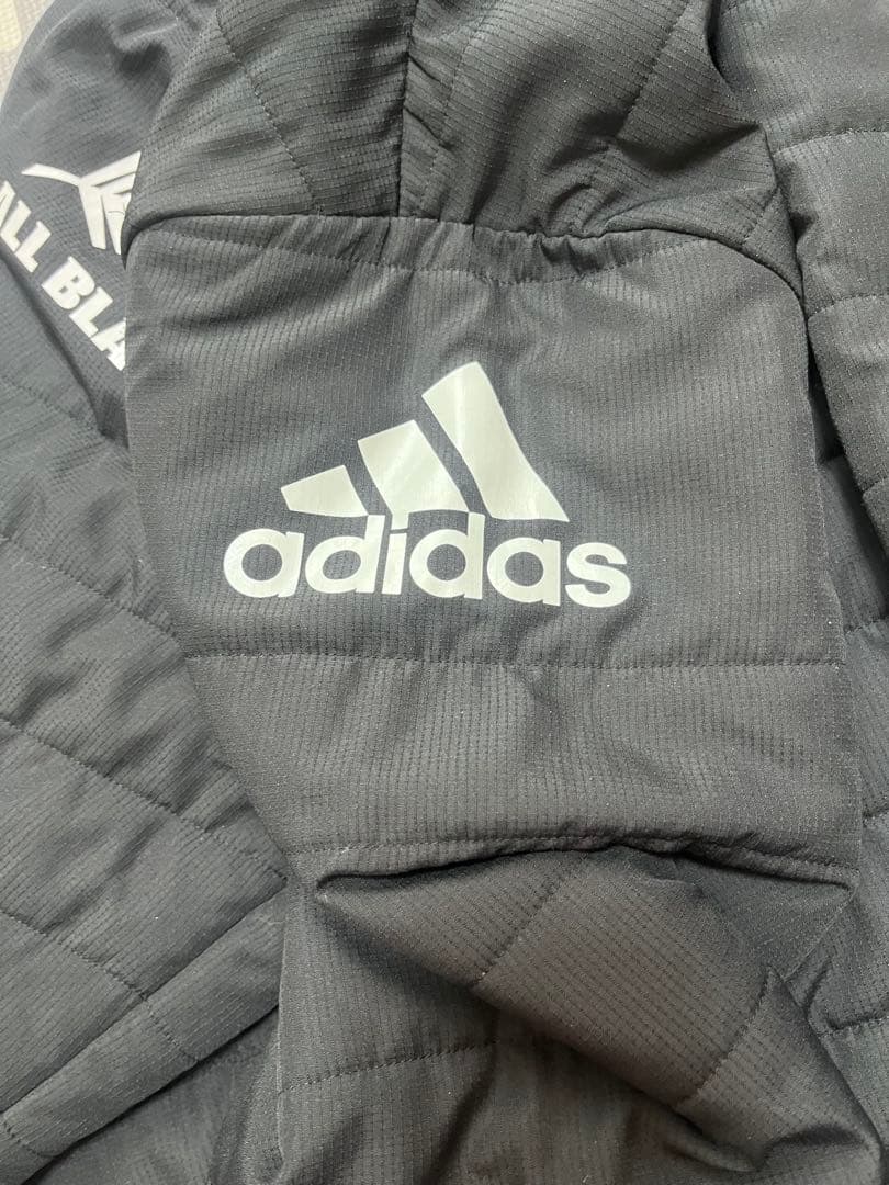 ALL BLACKS 黒 ジップアップジャケット　adidas