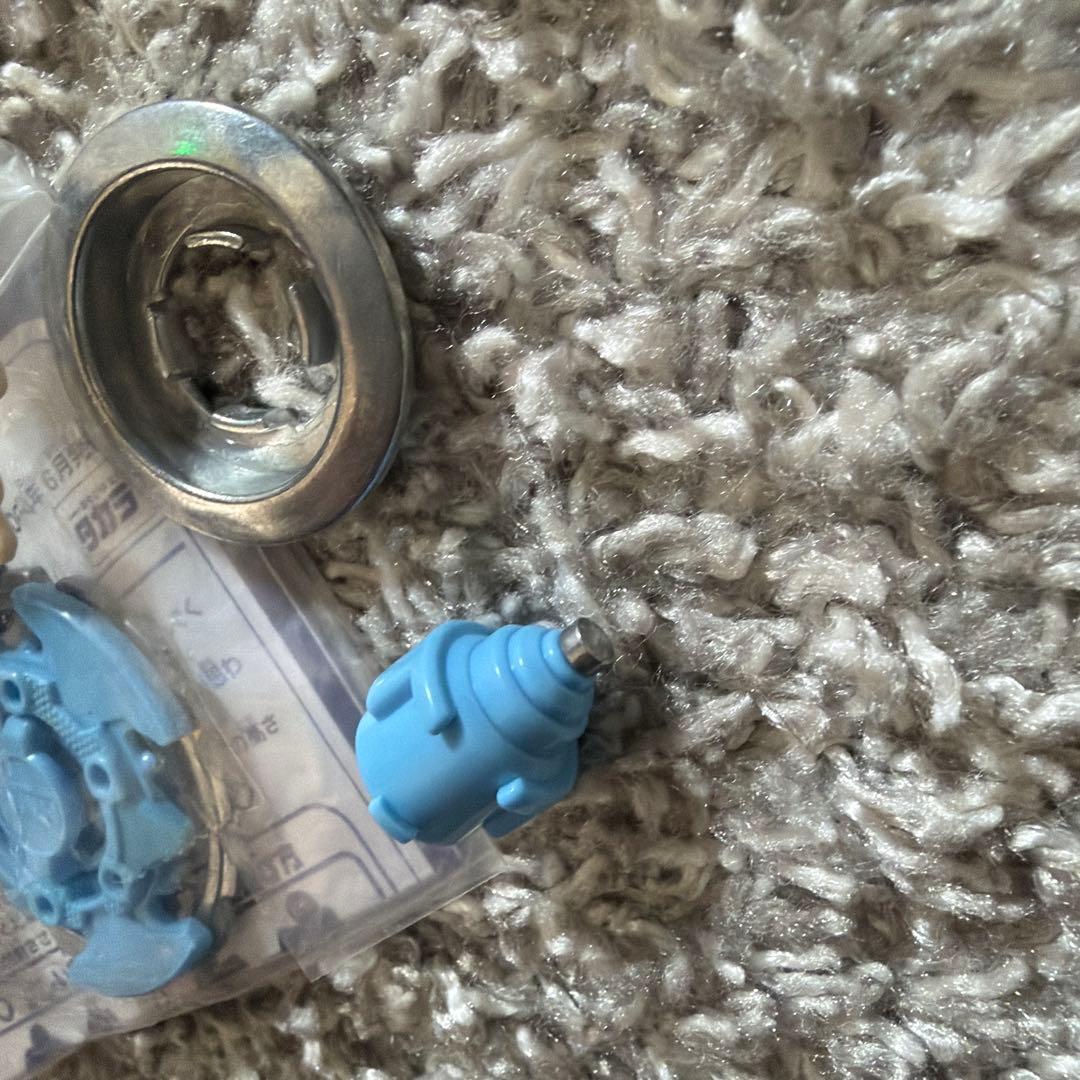 ベイブレードHMS ランダムブースターACT3 ADVアドバンスアヴェレイザー