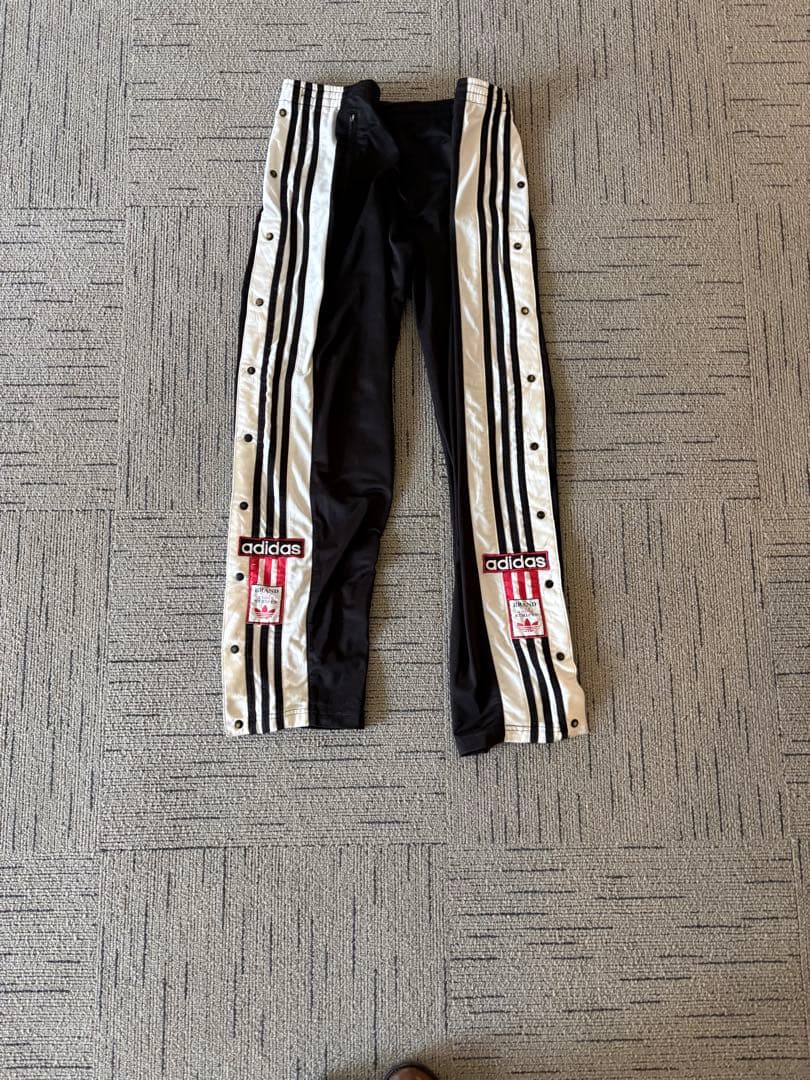 vintage 90s adidas スナップボタン付きトラックパンツ