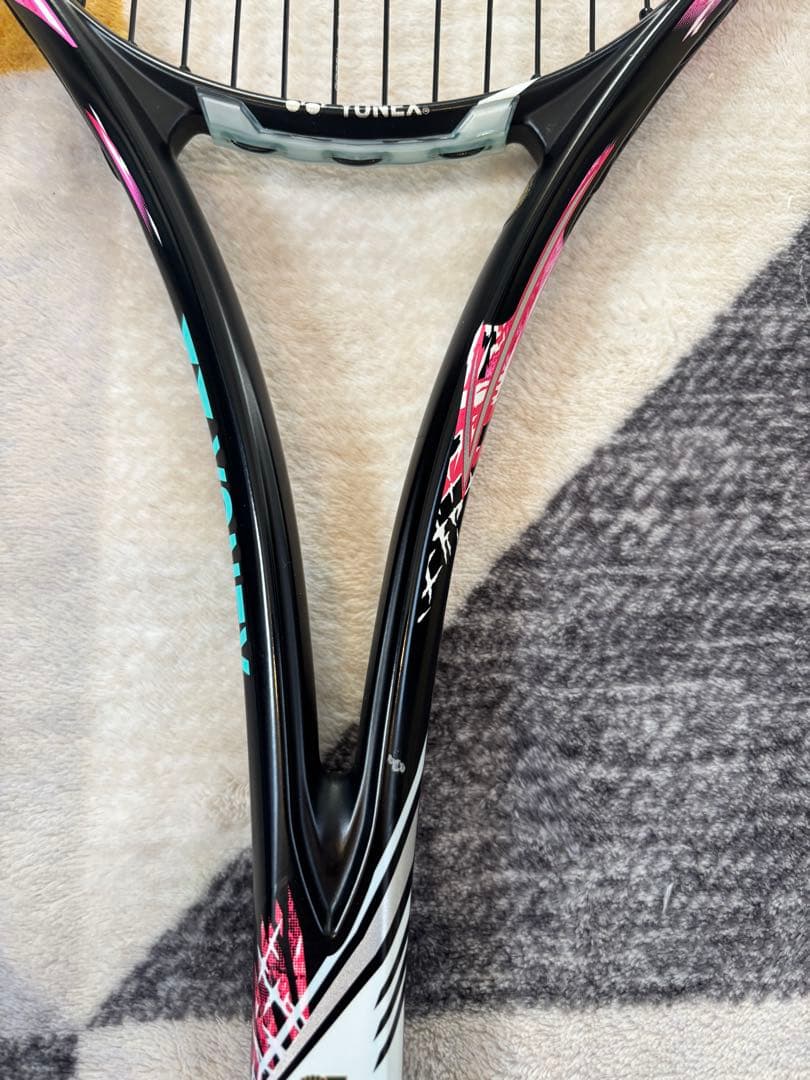 ヨネックス　ジオブレイク50VS サイズXFL0 ガムゾーン21張りたて