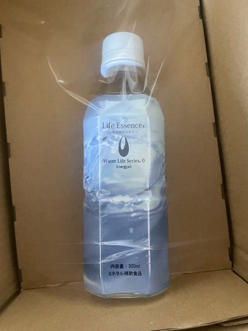 2本Life Essence Water Life Series. 300ml