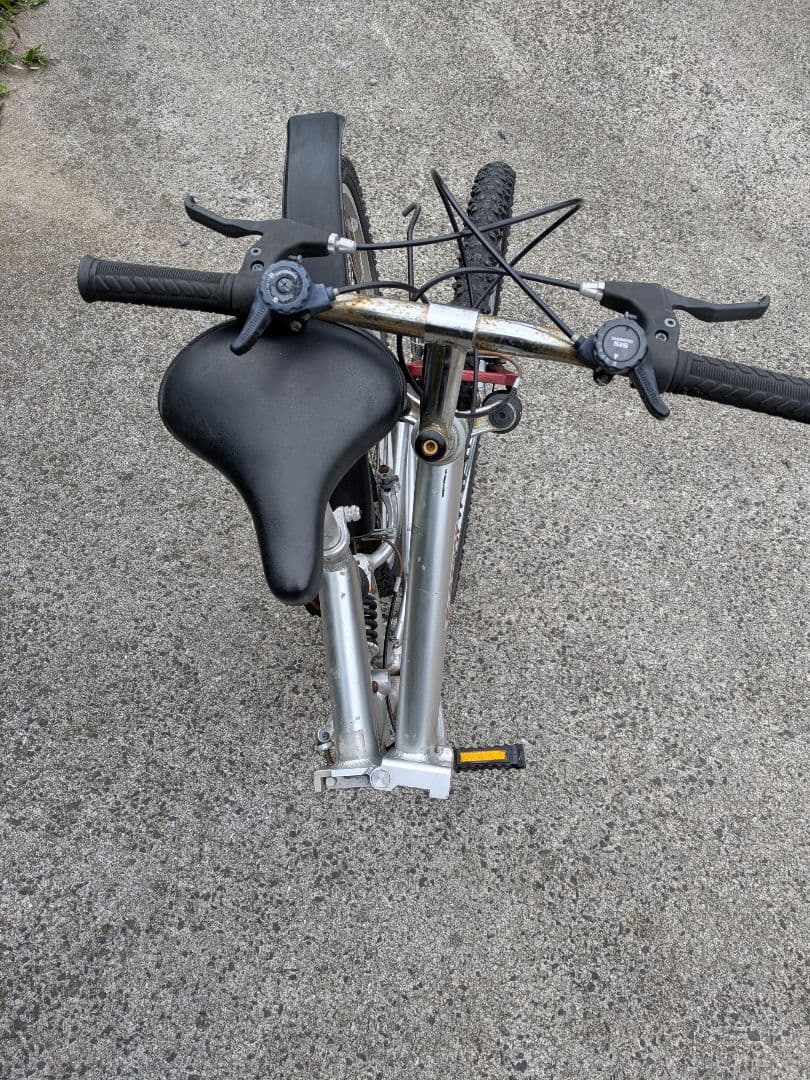 ＭＴＢタイプ 折りたたみ自転車 26インチ