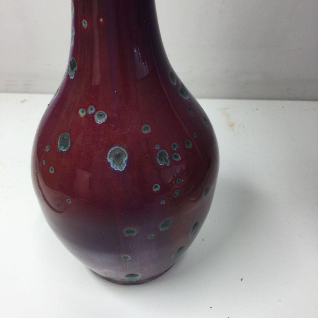 窯変釉の赤い一輪挿し、作家物、辰砂