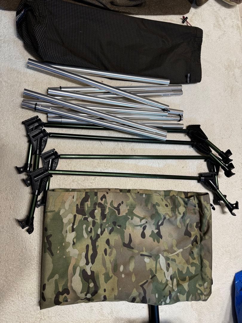 Desert Walker超軽量折りたたみキャンプベッド　コット