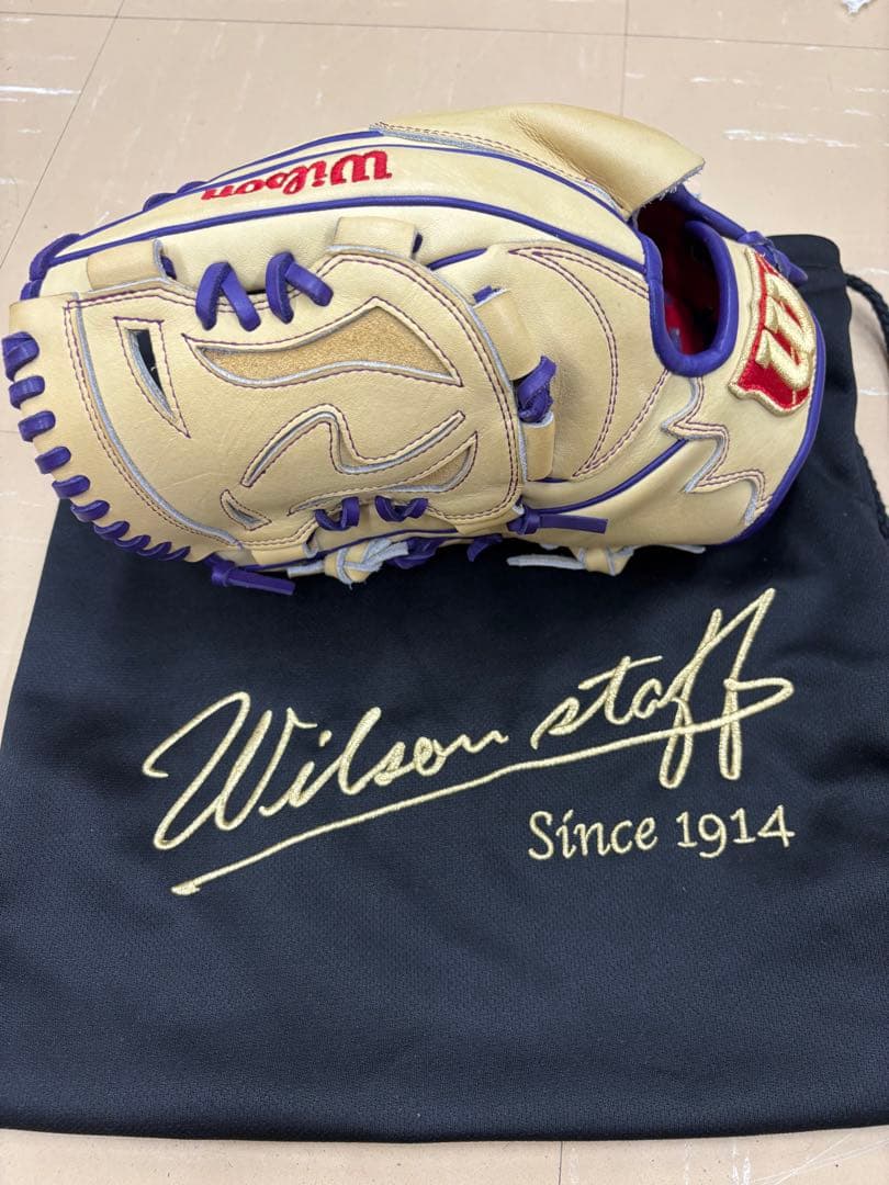 Wilson staff 軟式　オーダーグローブ　　左投手