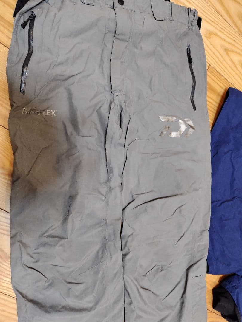 ダイワ ゴアテックス プロダクト コンビアップ レインスーツ DR-1807