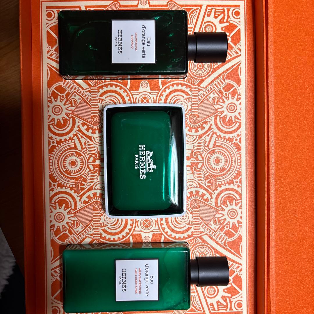 エルメス シャンプー、リンス&石鹸 セット