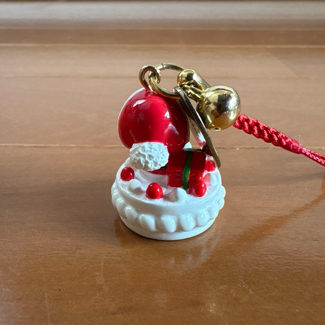 ユニバーサルスタジオジャパン　スヌーピー ストラップ　クリスマスケーキUSJ