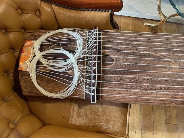 琴の部品とサテン生地セット