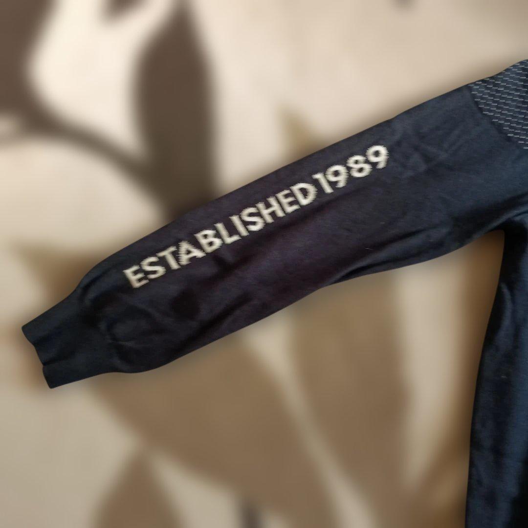 パーリーゲイツ　カシミヤタッチ　タートルネックセーター