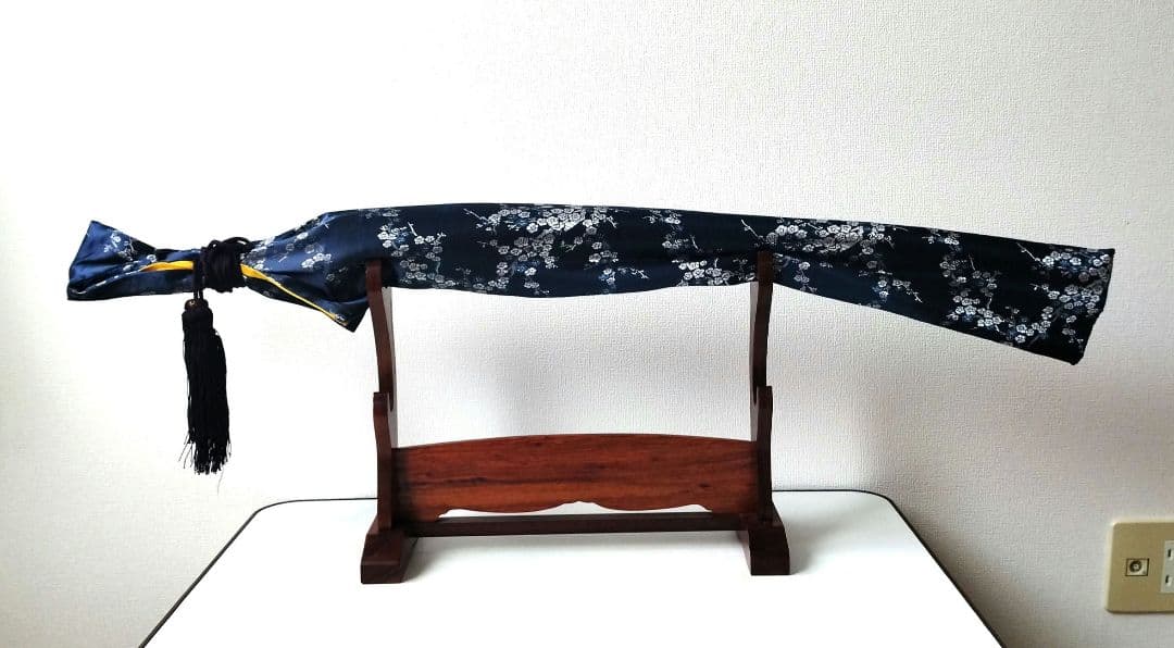 日本刀　黒塗鞘模造刀　美品　刀袋入り