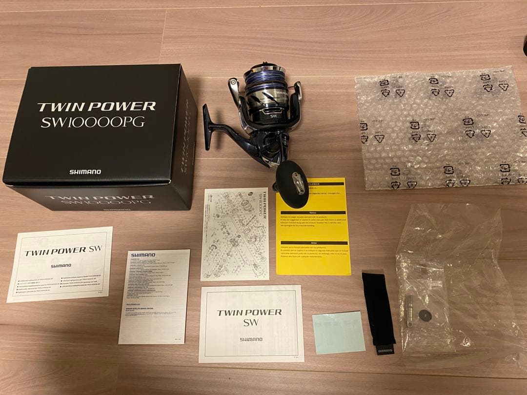 美品　シマノツインパワーsw 10000pg ダイワ　がまかつ　ショアジギング