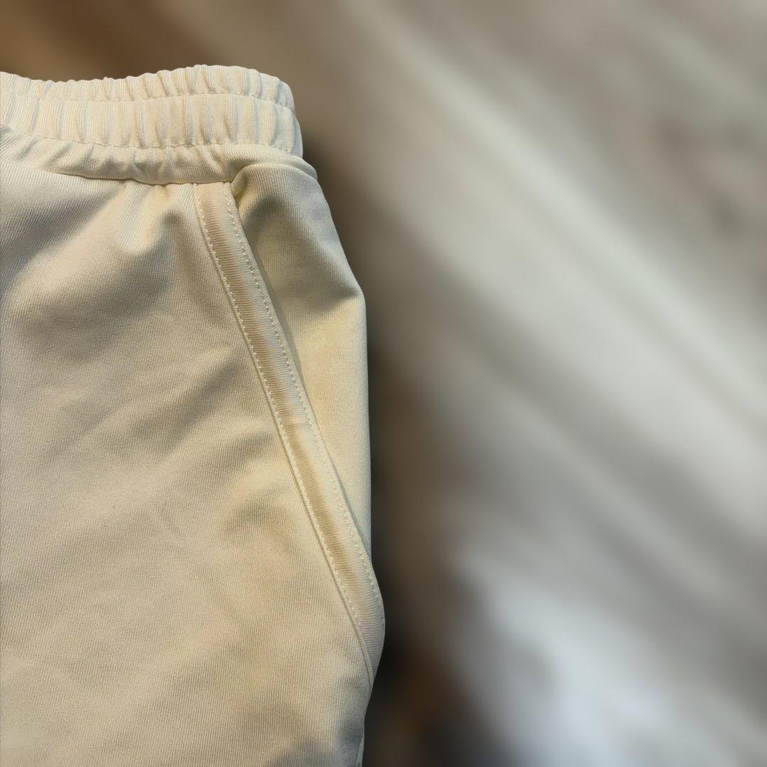 Admiral アドミラルテニスウェア　レディース　上下セット